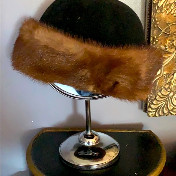 Mink - Picture 6 of 7